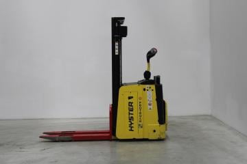 Brugt Hyster S1.5S, El stabler m. ståplade