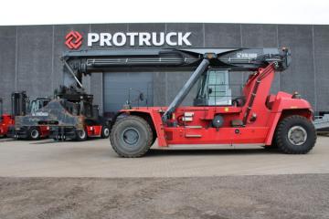 Brugt Kalmar DRG450-65S5, Laden container reachstacker