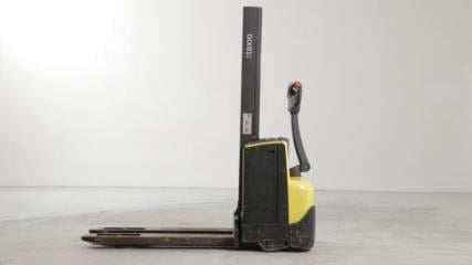 Brugt BT SWE080L, El stabler u. ståplade