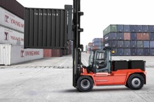 Kalmar Masted container handler
