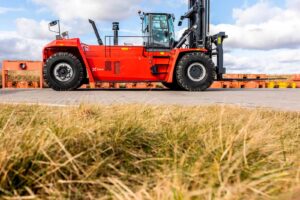 Kalmar Heavy Forklift DCG 450-12_2