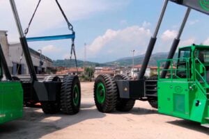 CES reachstacker