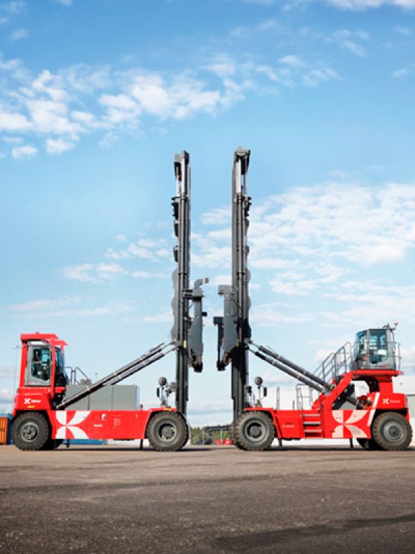 Kalmar empty container handler
