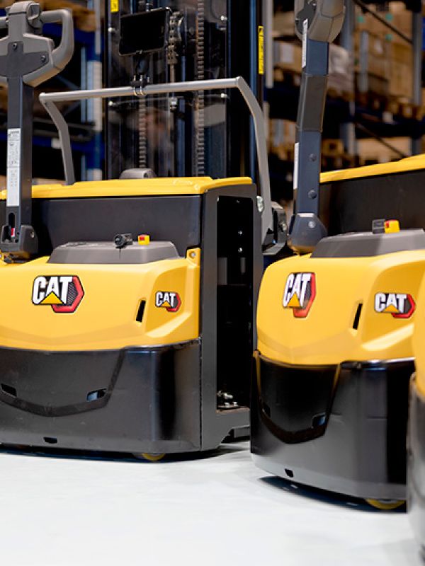 Cat Lift Truck warehouse